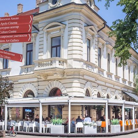 Hotel Grand Hedonist Pančevo Екстериор снимка