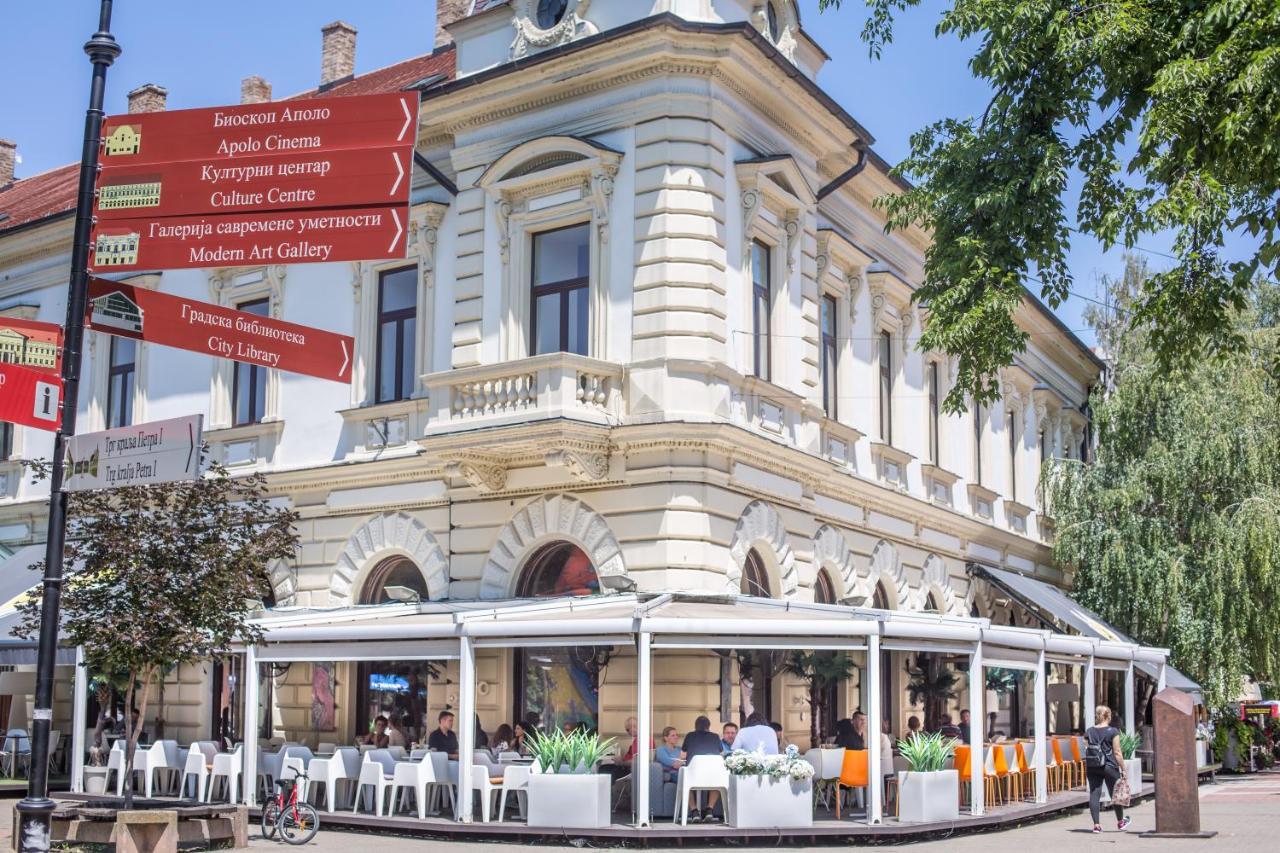 Hotel Grand Hedonist Pančevo Екстериор снимка