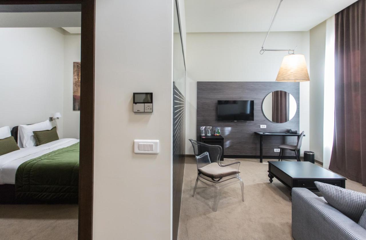 Hotel Grand Hedonist Pančevo Екстериор снимка