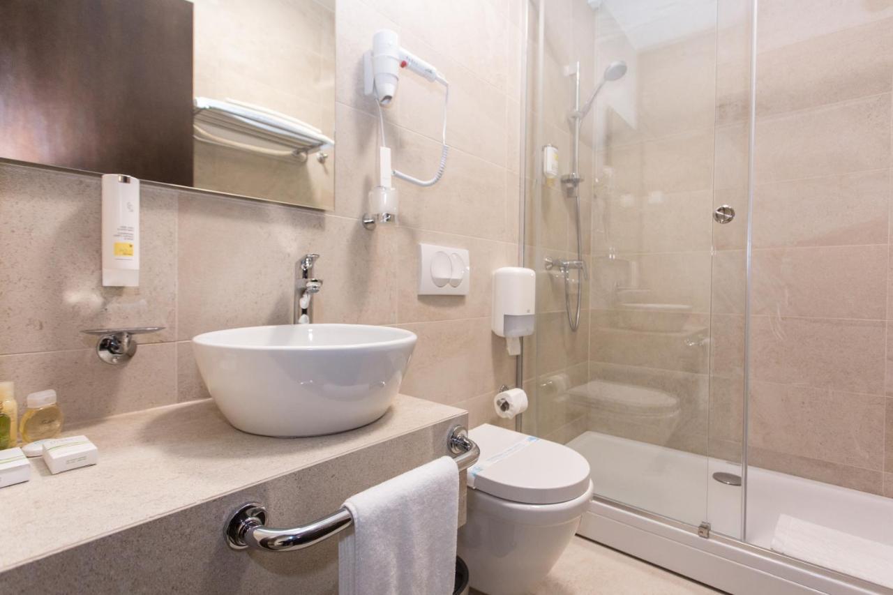 Hotel Grand Hedonist Pančevo Екстериор снимка