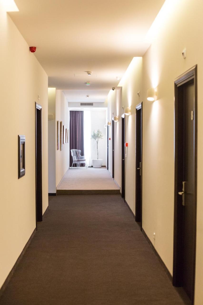 Hotel Grand Hedonist Pančevo Екстериор снимка