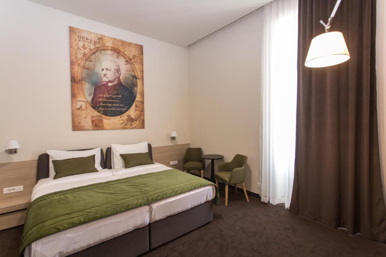 Hotel Grand Hedonist Pančevo Екстериор снимка